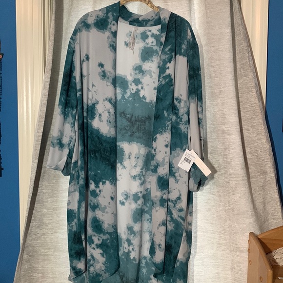 TieDye Cárdigan - Picture 1 of 3